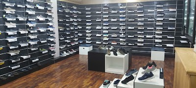 Comfort Zone Shoes Store Lebu