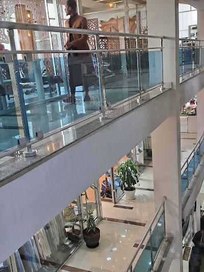 ኤሊያና ሞል | ፒያሳ | Eliana Mall | Piazza