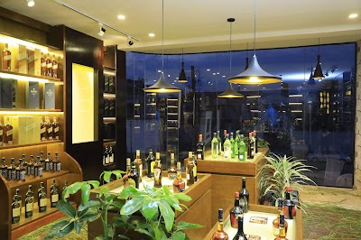 GRAND Liquor Store | Figa | ግራንድ መጠጥ ማከፋፈያ | ፊጋ