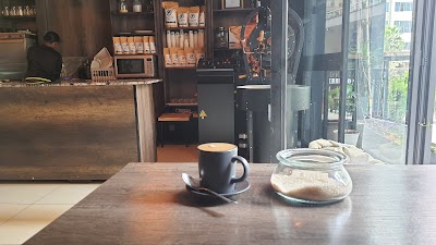 Rising Cub Coffee Roasters (formerly Black Lion Organic Coffee Shop) | Kazanchis | ብላክ ላይን ኦርጋኒክ ቡና | ካሳንቺስ