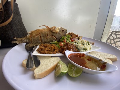 Saly Fish House | Ayat | ሳሊ ዓሣ ቤት | አያት