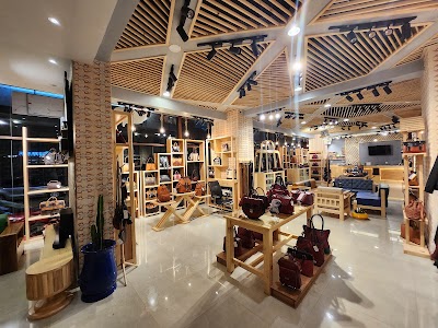 Ker ezhi Ethiopia Luxury Leather gallery #2